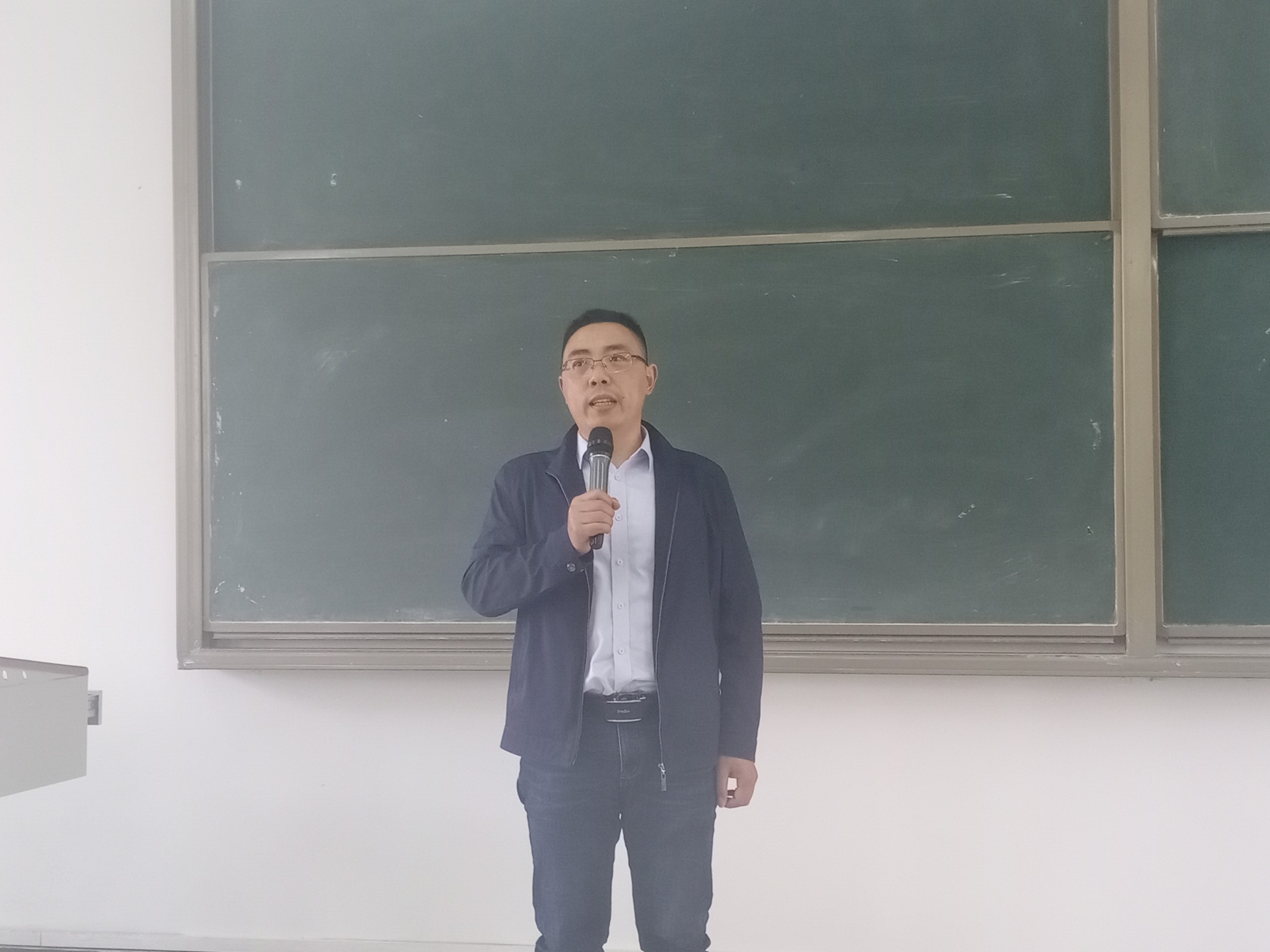 杨大奎书记讲话.jpg